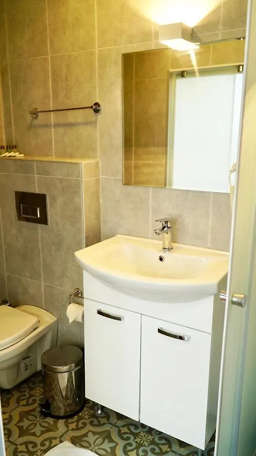 Qonaq Hotel & Suites Istanbul
