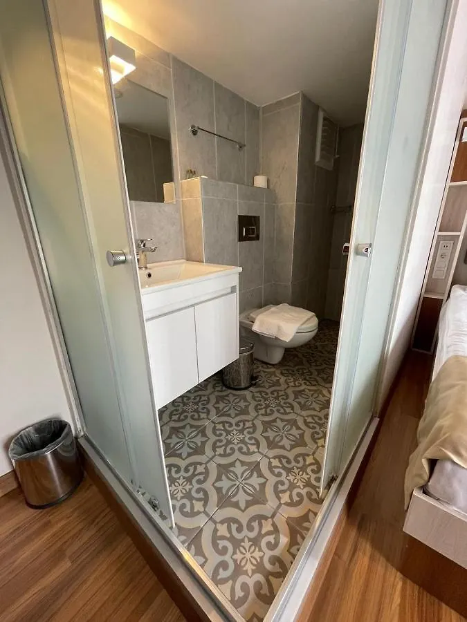 ***  Qonaq Hotel & Suites Istanbul Turkey