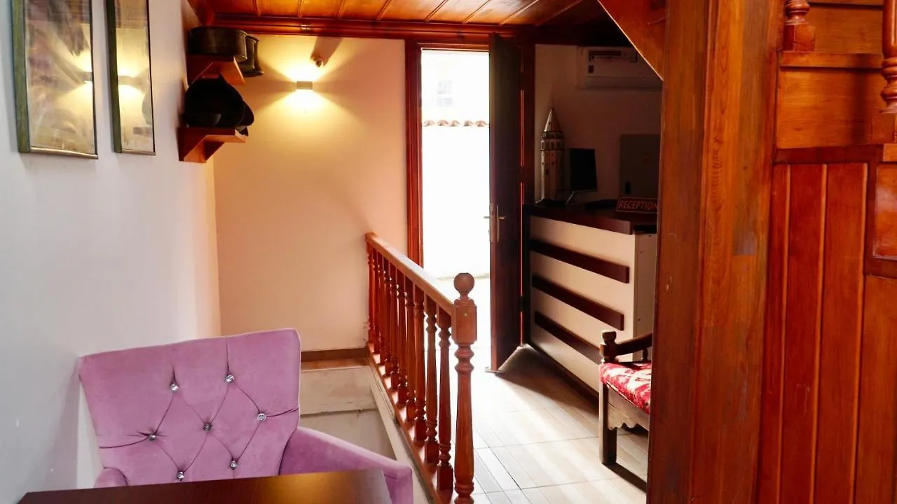Qonaq Hotel & Suites Istanbul Turkey