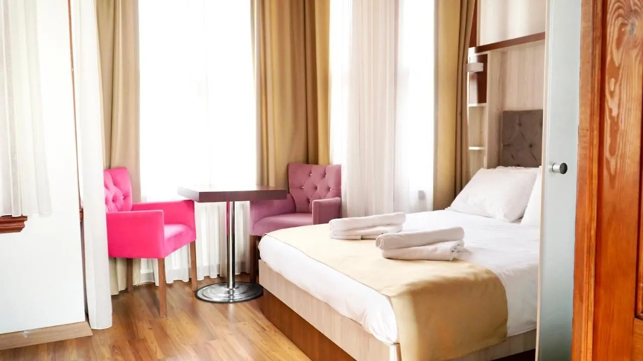 Qonaq Hotel & Suites Istanbul