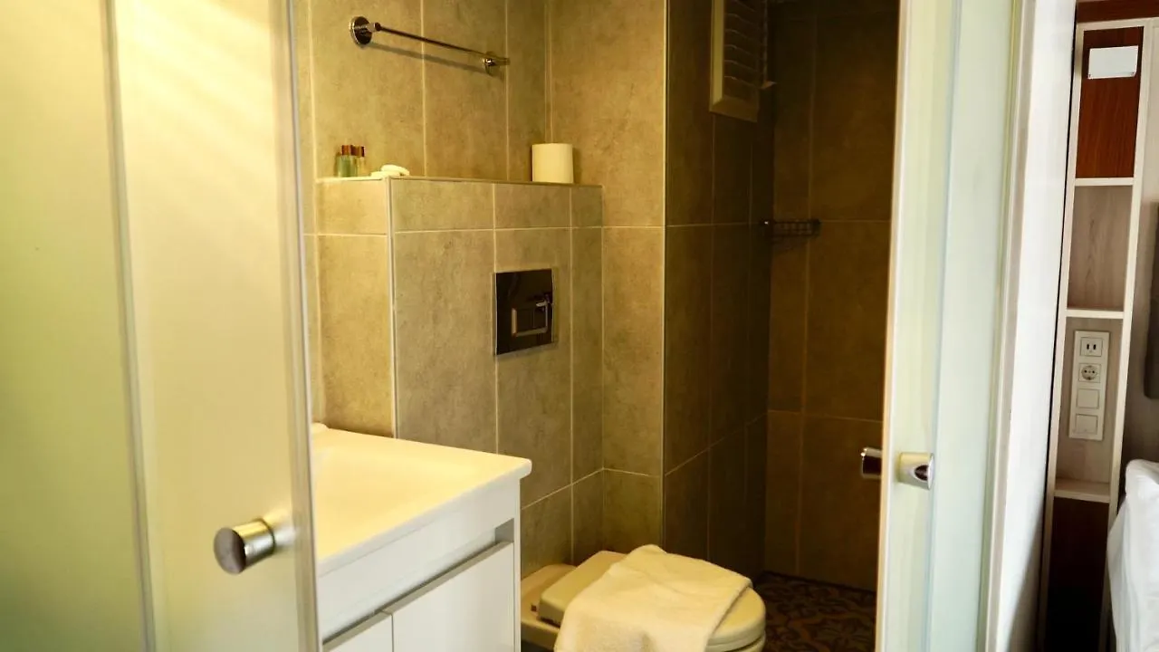 Qonaq Hotel & Suites Istambul 3*,  Turquie