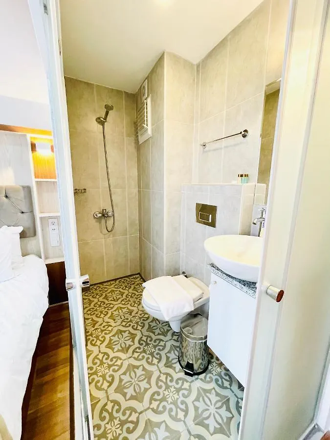 Qonaq Hotel & Suites Istanbul