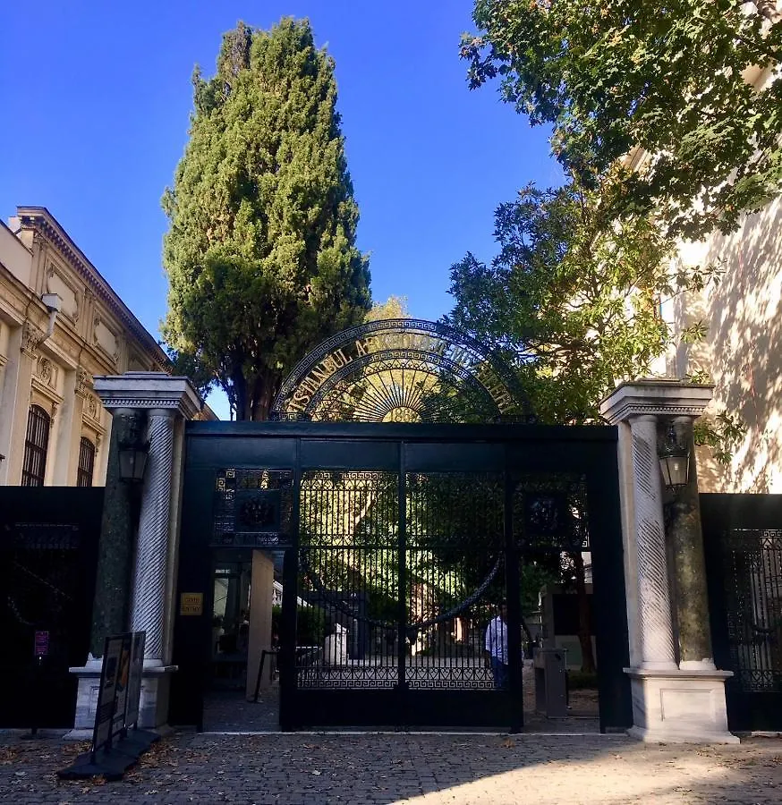 Qonaq Hotel & Suites Istanbul